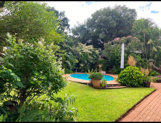6 BEDROOM HOUSE FOR SALE IN KAMEELDORINGPARK